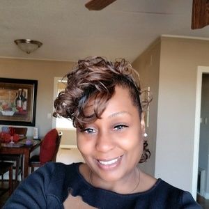 Meet your Posher, Patrice